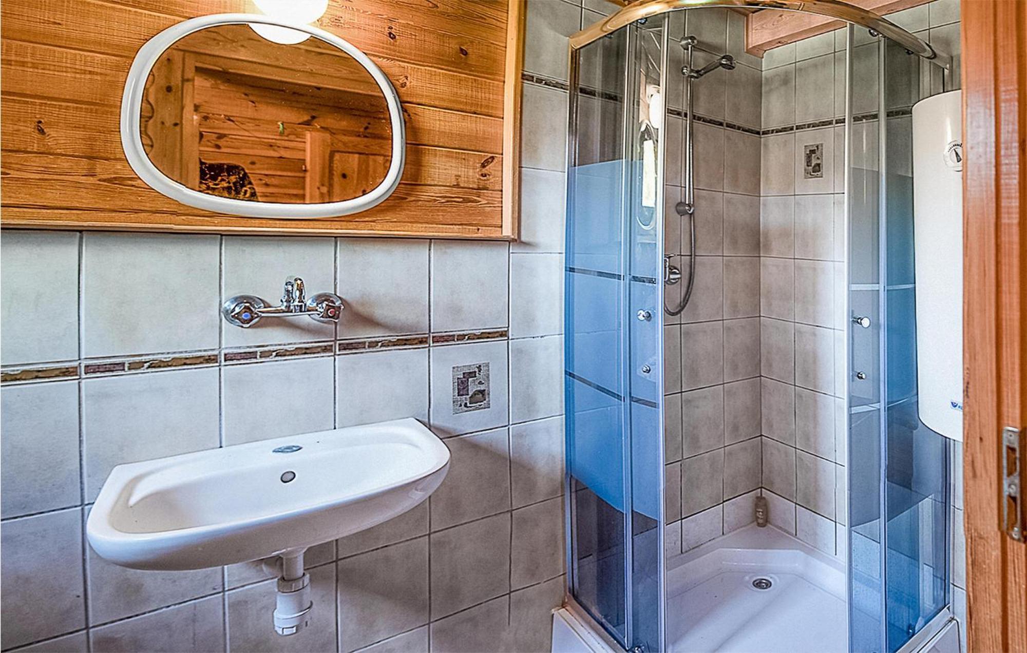 Nice Home In Mscice With Kitchen Ngoại thất bức ảnh